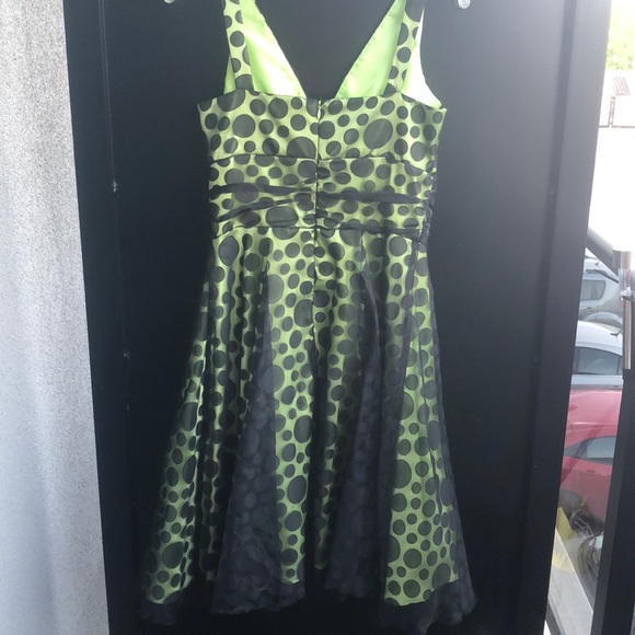 NWT Green w Black Polka Dots Dress - Picture 6 of 7